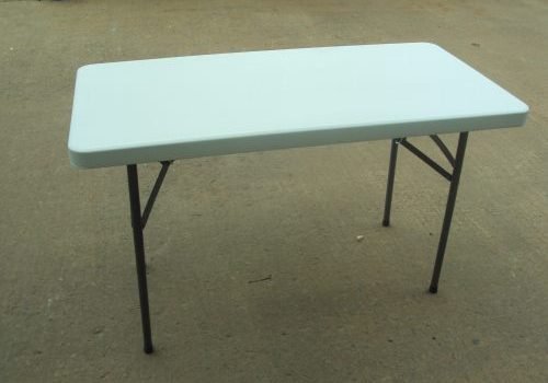 Table Imported 4ft long front view.Weight 8.2kgs.SizeL 4ft.W 2ft.H 2.45ft 2 e1582119879749