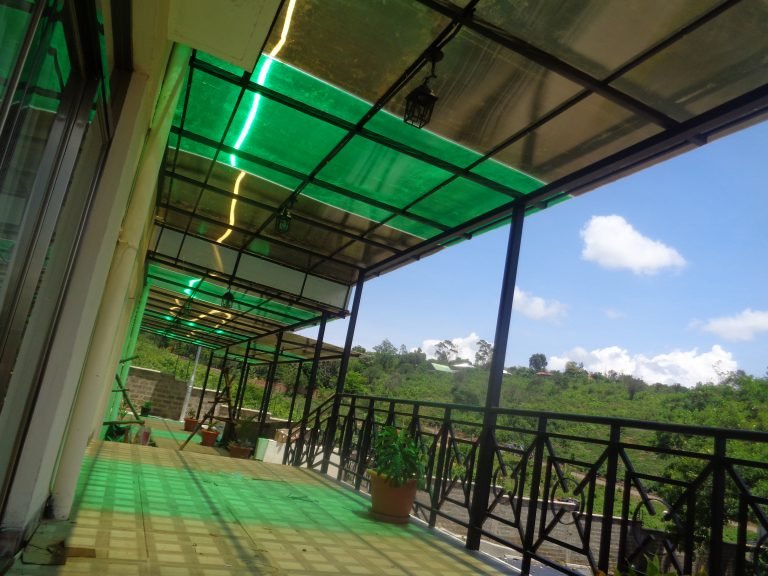 canopy shade in polycarbonate sheets by tarpo industries limited